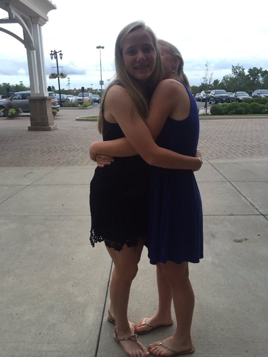 kendelgrace's tweet photo. i have approximately  576 more days until she leaves. 576 isn't enough😭💗 @mseabury13 https://t.co/FPYY7bimOR