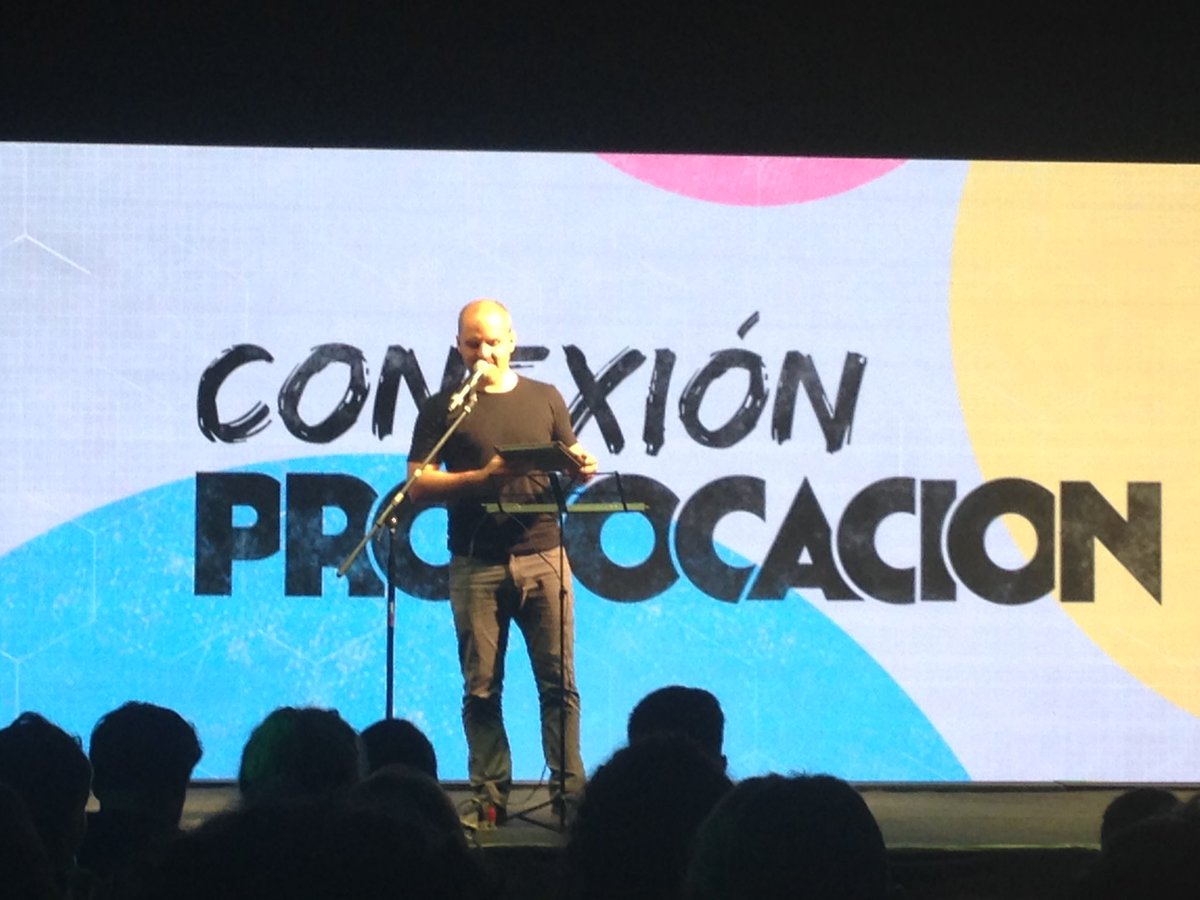 FerWindischmann's tweet photo. @decilobailando #ConexionProvocacion  parezco tu fan, me falta una bandana en la cabeza https://t.co/IdreOECTKk