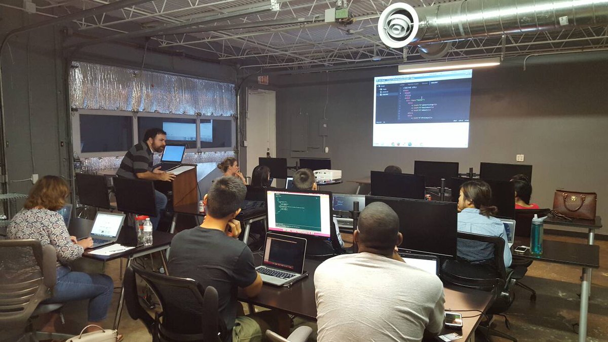 DgtlCrafts's tweet image. Having fun tonight in #houston learning the basics of front end #Web development