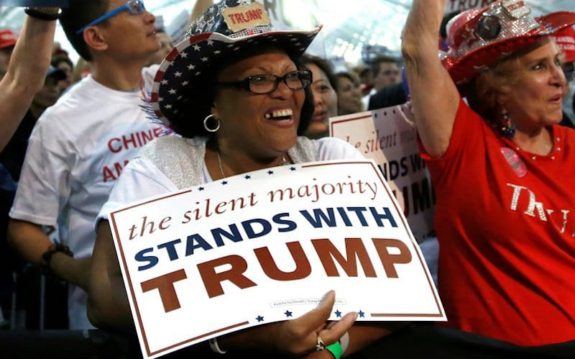 LindaSuhler's tweet photo. Blacks For Trump: TRUMP on Track to Win More Black Votes Than Any GOP Candidate Since 1960
#VoteTrump #DrainTheSwamp
https://t.co/5vg35jvdyZ https://t.co/TRKktoEWPF