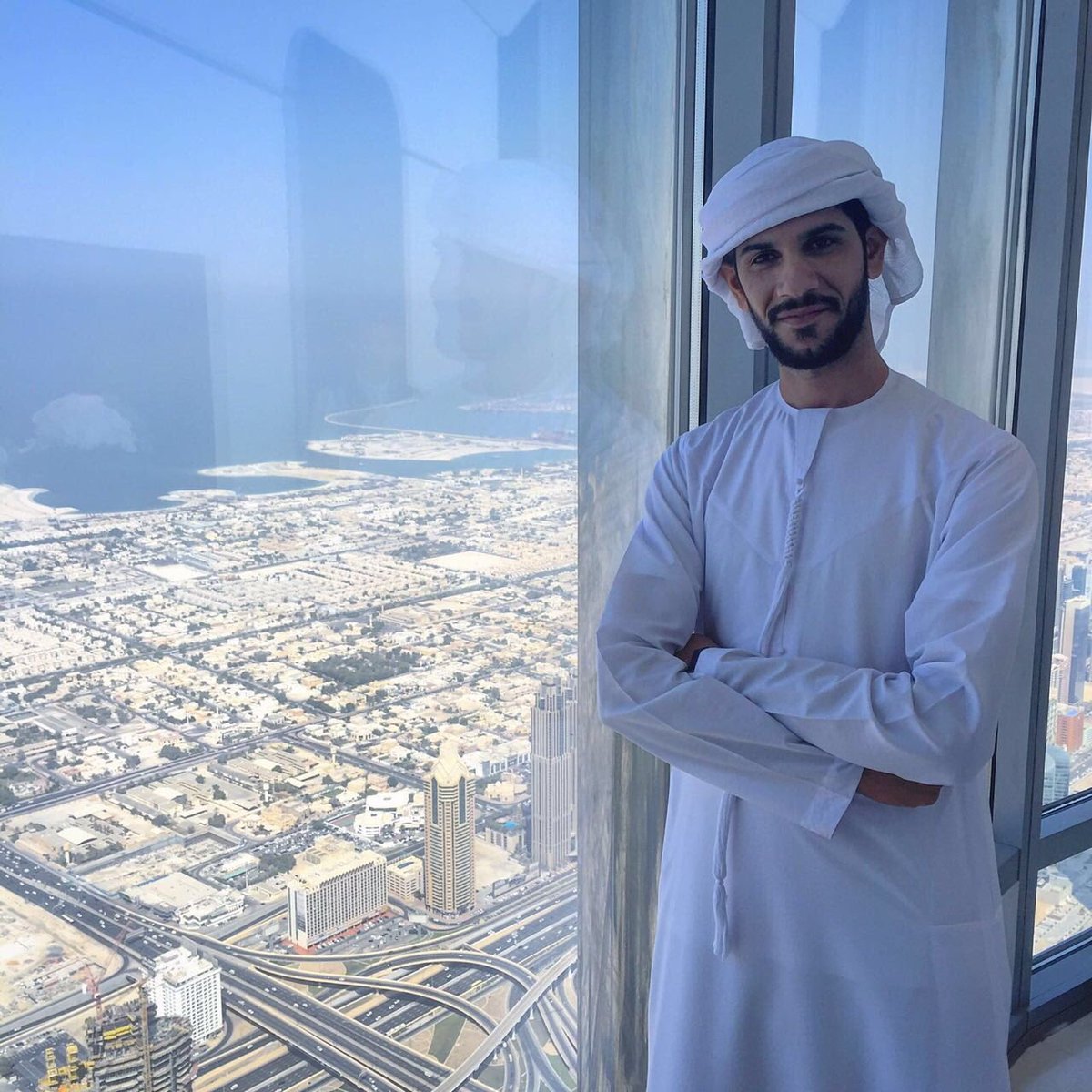 sami8_5's tweet photo. بهدوء الصباح
رَبي لٱ تحرمنا من أمنيہ تُفرح قلوبنا 
وتوفيقًا ينير دروبنا وسَعادھ تذهب احزانناآ
 صباح الخير https://t.co/RIQeDaHbYJ