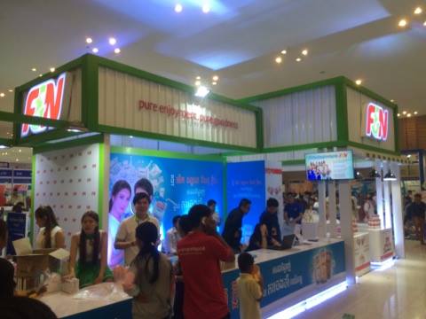 vanthyben's tweet image. Elite Advertising Co.,Ltd 
ព្រីនរូបខ្នាតធំ និងមានទទួលធ្វើ Banner, Light box, និងមានទទួលផលិតសំភារះពាណិជ្ជកម្ម 
096 600 4667/ 071 500 4667