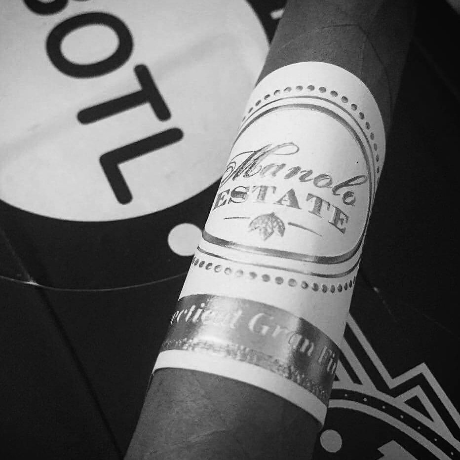 MasterBlends's tweet image. #SmokeManolo