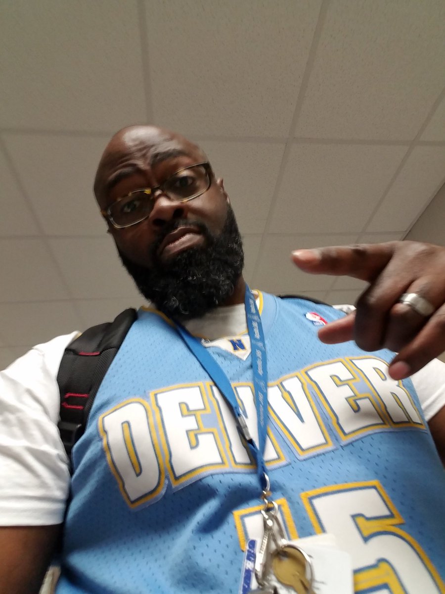 DameonTPowell's tweet photo. @Apollo_JH 
@RichardsonISD 
#RedRibbonWeek
#RISDGreatness 
#OneVision 
#TheBeardedOne https://t.co/YoAdMvc9Ay