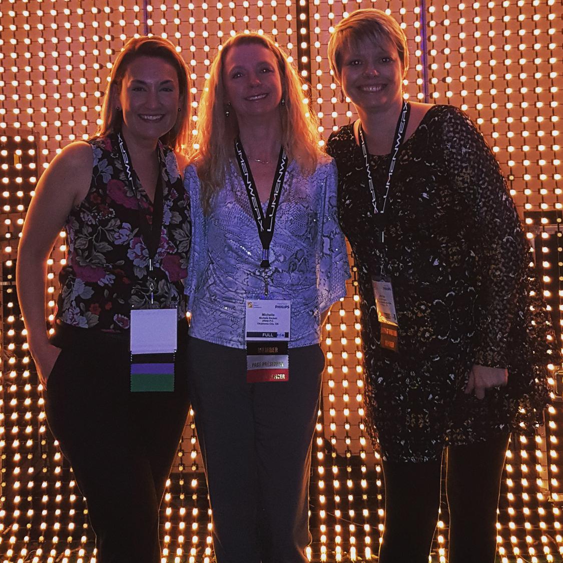 IESFortWorth's tweet photo. Feeling #connected by the IoT's! #iesconnectedlight conference 2016! #philips lighting show @LtgAppSciences https://t.co/uJgIwTsxY2