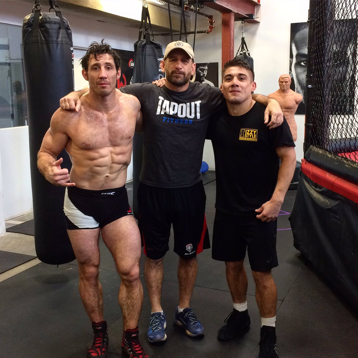 What's Up With Tim Kennedy's Skinny Right Leg? Sherdog Forums UFC(06)