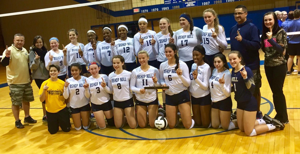 VolleyballBni's tweet photo. Regionals βοΈ
4 years strong!
Next stop, semi state @ Bremen this Saturday!
πππ₯π€π½4οΈβ£
#letsgo #rollnoll #doit4fred #4years https://t.co/jspVbAtcs6