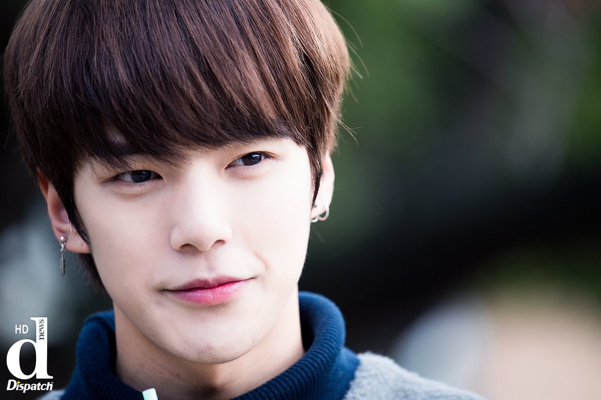 Vliveofficial's tweet photo. 몬베베 이리오너라~ 윤택한 덕질을 위해 네이버 연예에서 제공하는 #HD포토 오늘의 주인공은 모내기들♡ 민뭉이부터 꽃도령까지 고화질로 감상하려면 돋보기 버튼 클릭! #몬스타엑스 #MONSTA_X See More▶https://t.co/odee2DUSRx https://t.co/VkNwCHL8mL