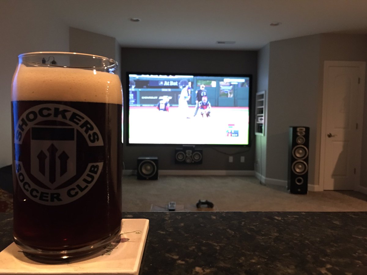 Nuke_Finance's tweet photo. Training continues, coach ordered me to do 10 lagers, or was it liners? #howwetrain #coybd https://t.co/j2ZwuIUfEl