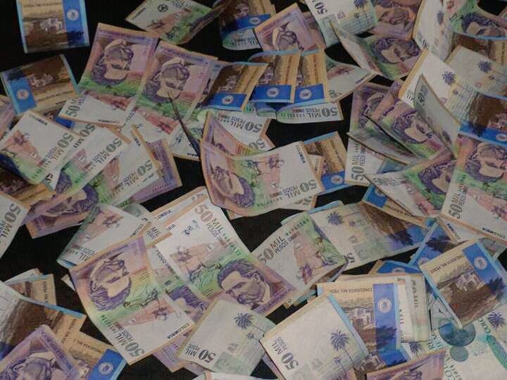 Notes_Liam's tweet image. Esto Es Lo Que Tengo Para Ir Al Concierto De Justin Bieber  #PurposeTourColombia