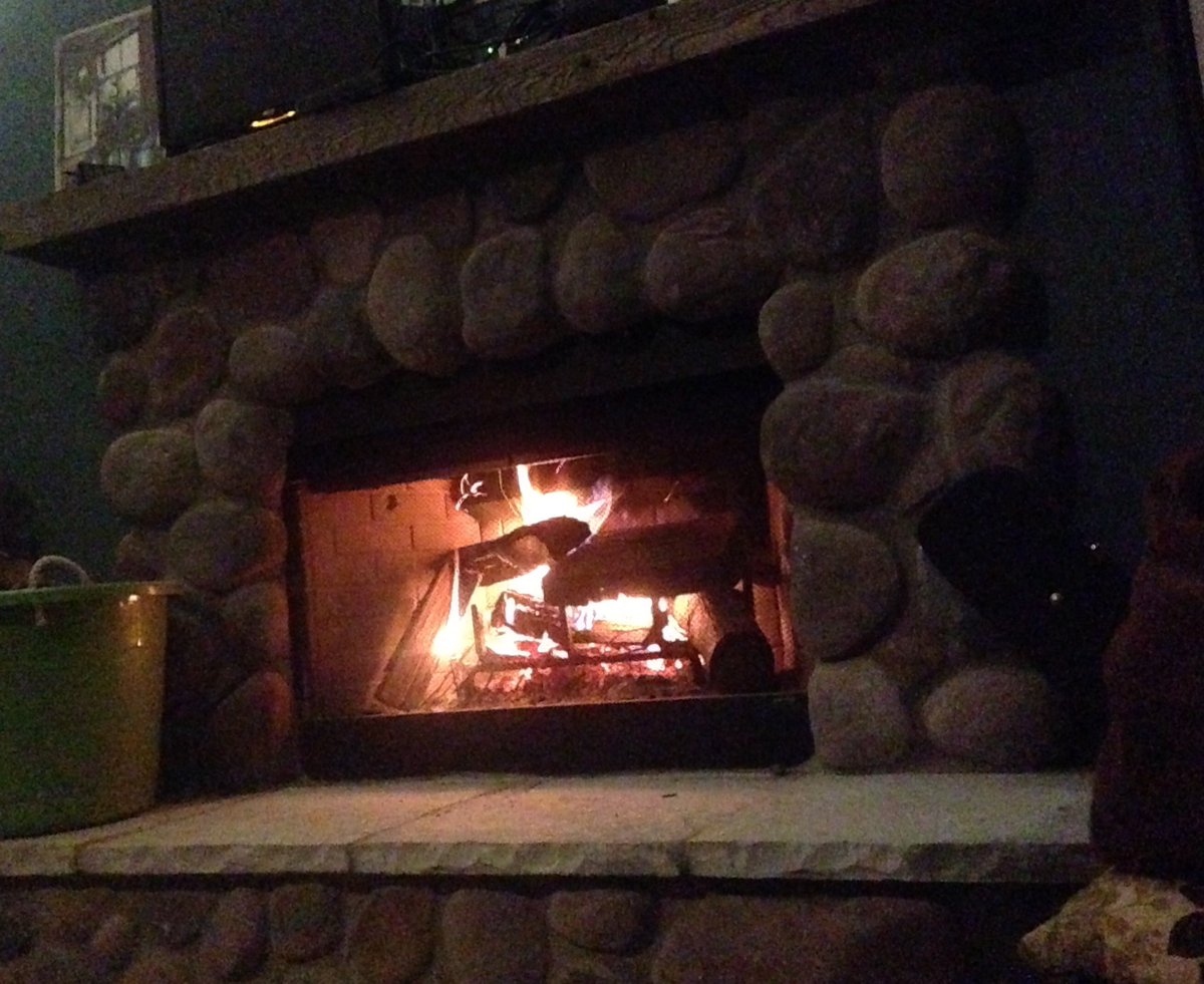 XcBearXc's tweet photo. First fire of the year🔥🔥 https://t.co/pXJoAeM2SD