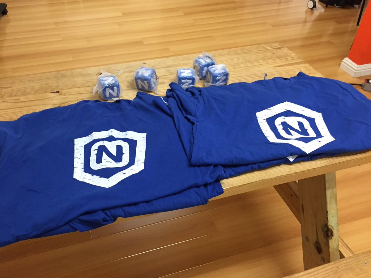 AngularJSOC's tweet image. These guys are such an awesome duo! Learning about @NativeScript 👍@tjvantoll @burkeholland