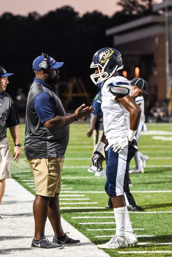 Bosier_41's tweet image. Probably one of the most influential people in my life 💯 @CoachPTweets