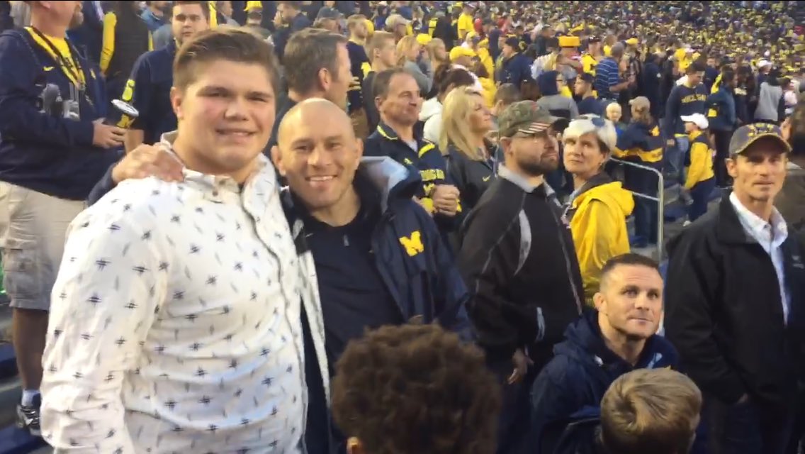 ZacheryNemec's tweet photo. Excited to announce that I committed to the University of Michigan to further my wrestling and education career!  #GoBlue https://t.co/JWjJWJhEJN