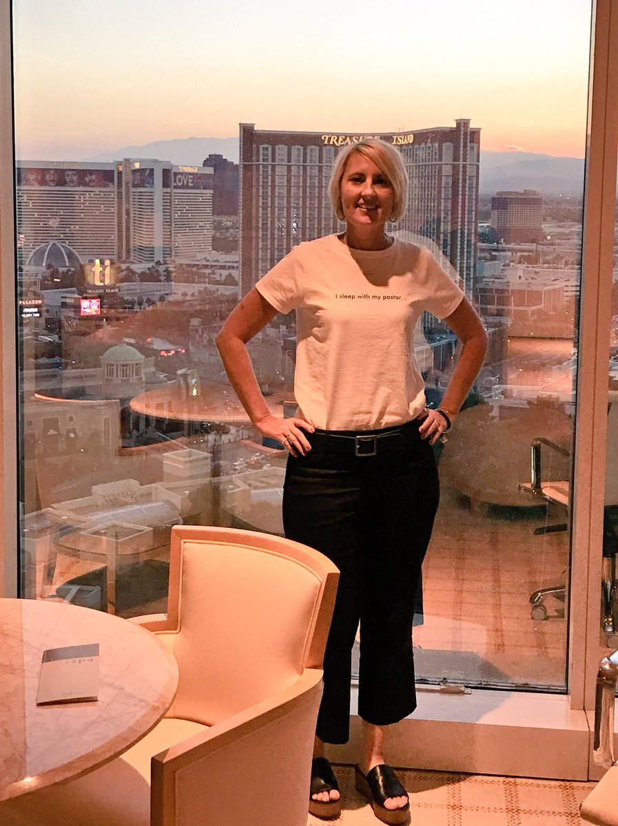 juliemckwenzel's tweet photo. Day 1 in the books. #whew #nopanicattack ๐๐ผ๐ฌ #leadingandlovingit https://t.co/PEzIT68Cnl