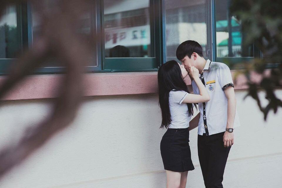 sfkkfs_'s tweet photo. น่ารักวะ 
สาเหตุที่ชอบเเฟนตัวเตี้ยก็เเบบนี้เเหละ https://t.co/O2uWccuGjS