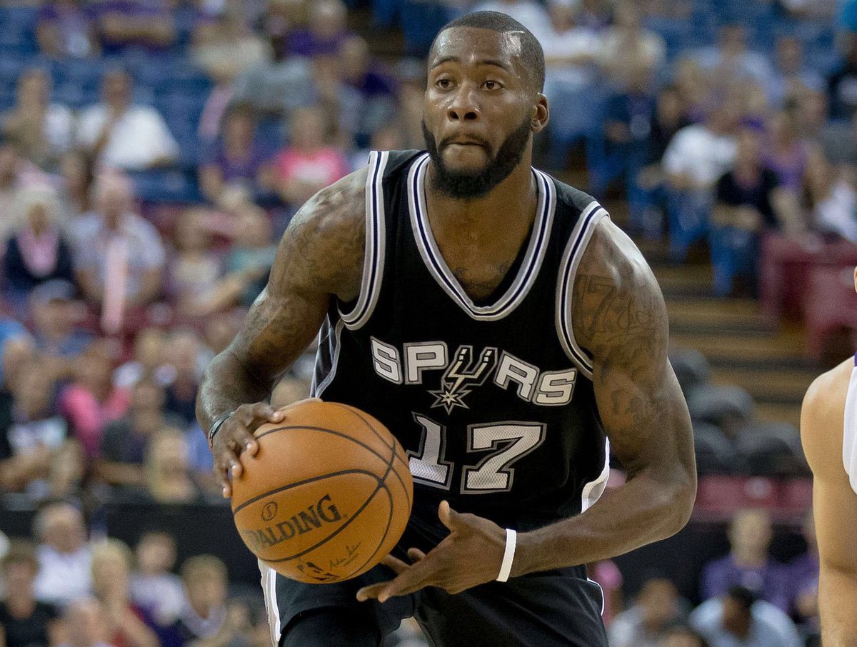 Spursaholics's tweet photo. You vs. the guy she tells you not to worry about https://t.co/9i1IfzFo44