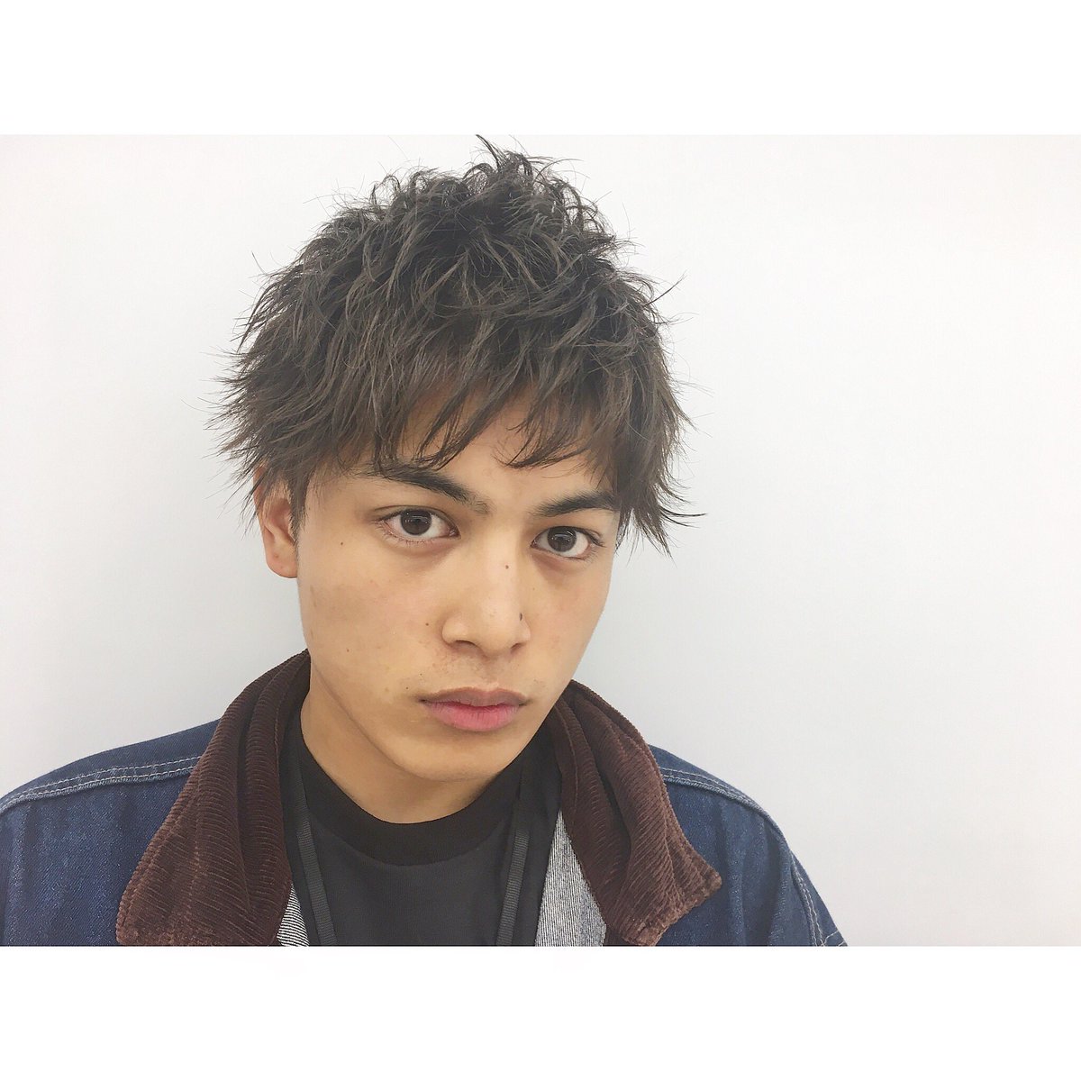 U Realm 小山圭介 على تويتر 今日のmtrlのモデルは斉藤平七くんことへぇくん めちゃくちゃカッコよく決めてくれました 出来上がりが楽しみ へぇくんありがとう ヘア ヘアスタイル メンズ 撮影 イケメン かっこいい ショート Mtrl Urealm 斉藤平七 U Realm 小山圭介 على تويتر 今日のmtrlのモデルは斉藤平七くんことへぇくん めちゃくちゃカッコよく決めてくれました 出来上がりが楽しみ へぇくんありがとう ヘア ヘアスタイル メンズ 撮影 イケメン かっこいい ショート Mtrl Urealm 斉藤平七