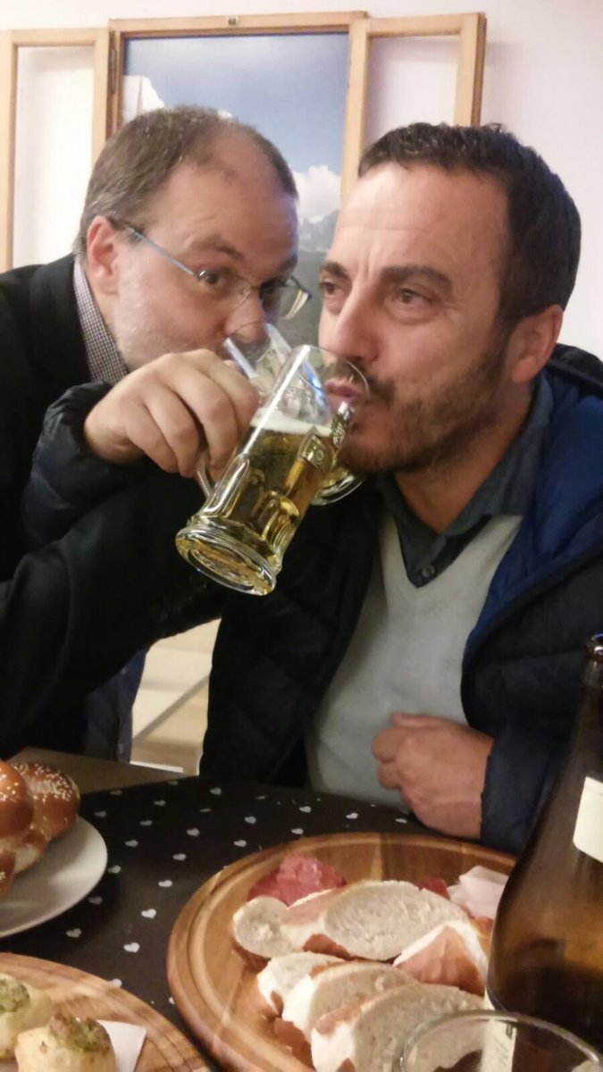 arcs_unipd's tweet photo. Continua la settimana delle birra per i soci ARCS #alledolomiticafe https://t.co/00wEY5Focw