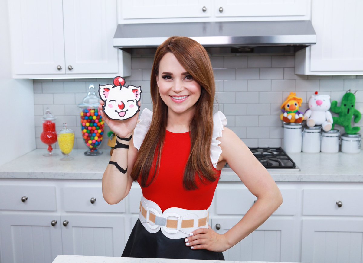 Rosanna Pansino on Twitter "Loved dressing up as the character Reynn from WorldOfFinalFantasy