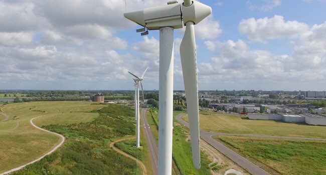RUIMTEVOLK's tweet photo. De energietransitie: dé ruimtelijke opgave met stip
#klimaattop2016 @EnergieEnRuimte 
https://t.co/BapNPcHCTh https://t.co/4goyTonc6t