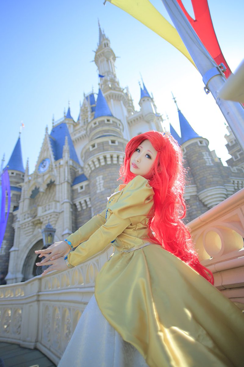 隣町 おりまち 6月クリマ على تويتر ちなみに明日はディズニーシーでなおとアラジン千架ジャスミンの去年と同じ素敵カップル に挟まれて サルタン王やってます 髭は写真の時だけ付けるので普段は面白い子デブとかしてます ノv 28日はランドでアリエルだよーたくさん