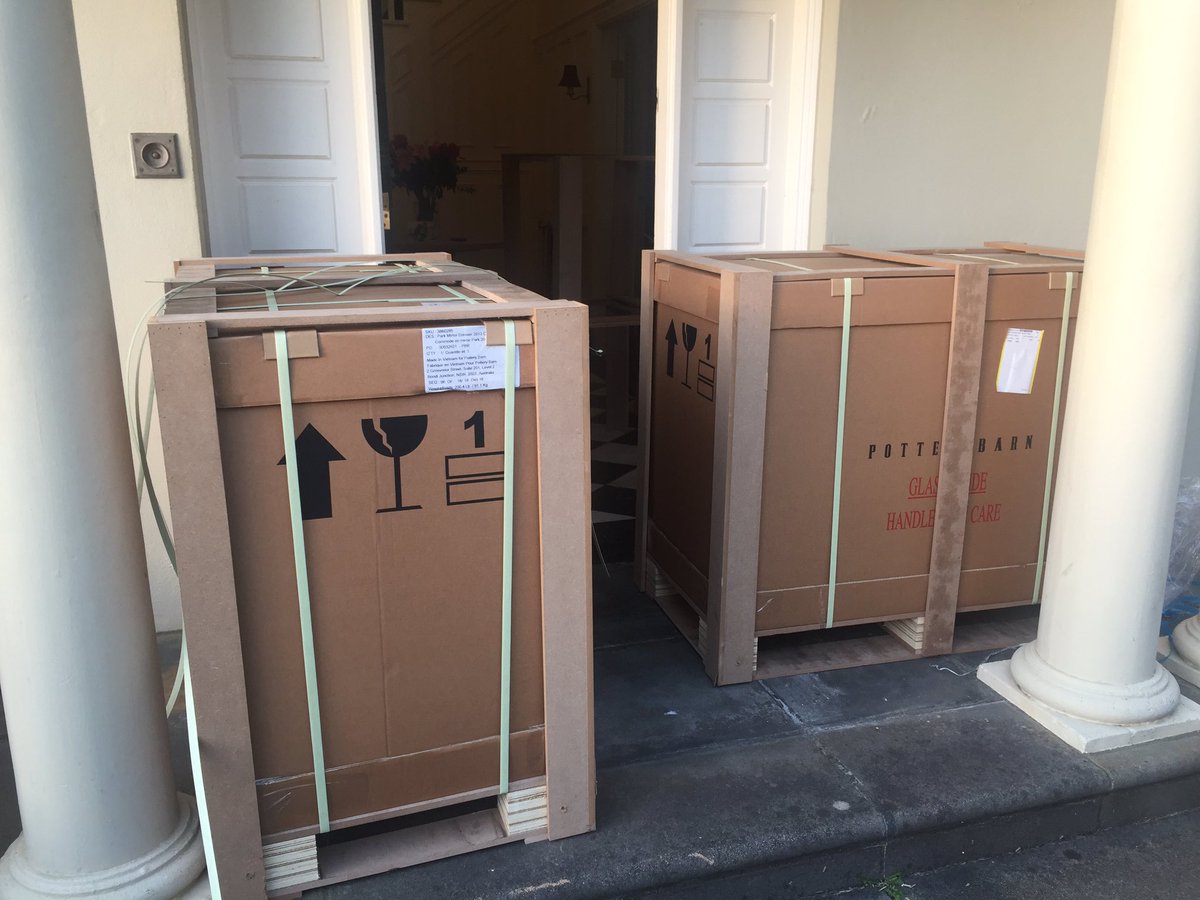 bd_humphreys's tweet photo. Thanks for the 'premium delivery' @potterybarn I would hate to see what 'standard' delivery looks like. Dumped on the street? #potteryfail https://t.co/GJPZJroA1L