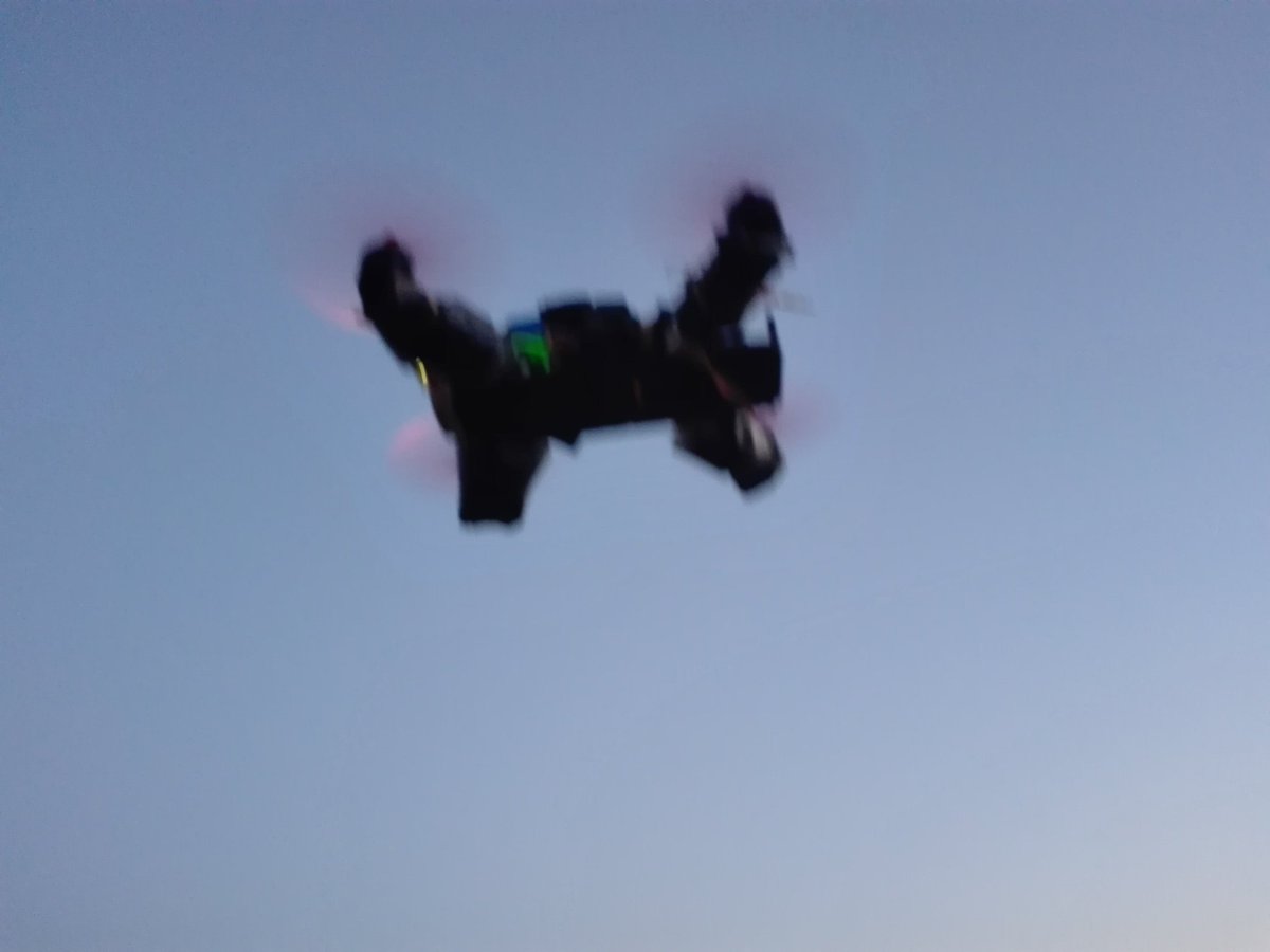 Film_Wire's tweet photo. #fpv https://t.co/fV5GMnOrqE