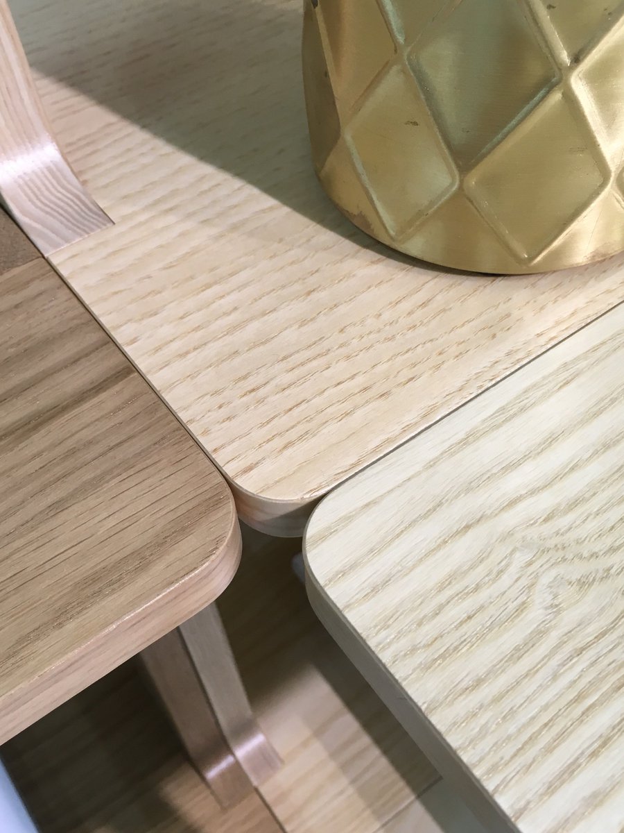 FormicaGroupEU's tweet photo. #orgatec2016 Love mix of 3 blond oaks/ ash with brass accessories #swedese Very scandi! ^eh https://t.co/A6W6n0prfo