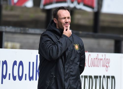 NEW ARTICLE: Darren Young has fond memories of <a href="/AlloaAthleticFC/">Alloa Athletic FC</a> but he wants win for <a href="/albionrovers/">Albion Rovers FC</a> on Saturday: bit.ly/2eQaSfE