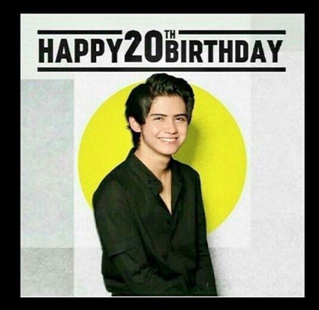 dilani_asmara's tweet photo. Happy birthday bang. Sukses terus buat projectnya. Ciee yg udh kepala 2 🎉🎁😘💕 #HBD20ThAliando https://t.co/lT4H6GJssH