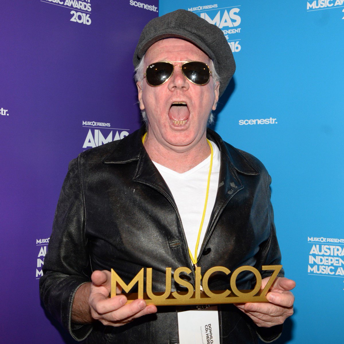 Congrats to the guys from King Tide on their MusicOz Legends award! #AMIAS2016