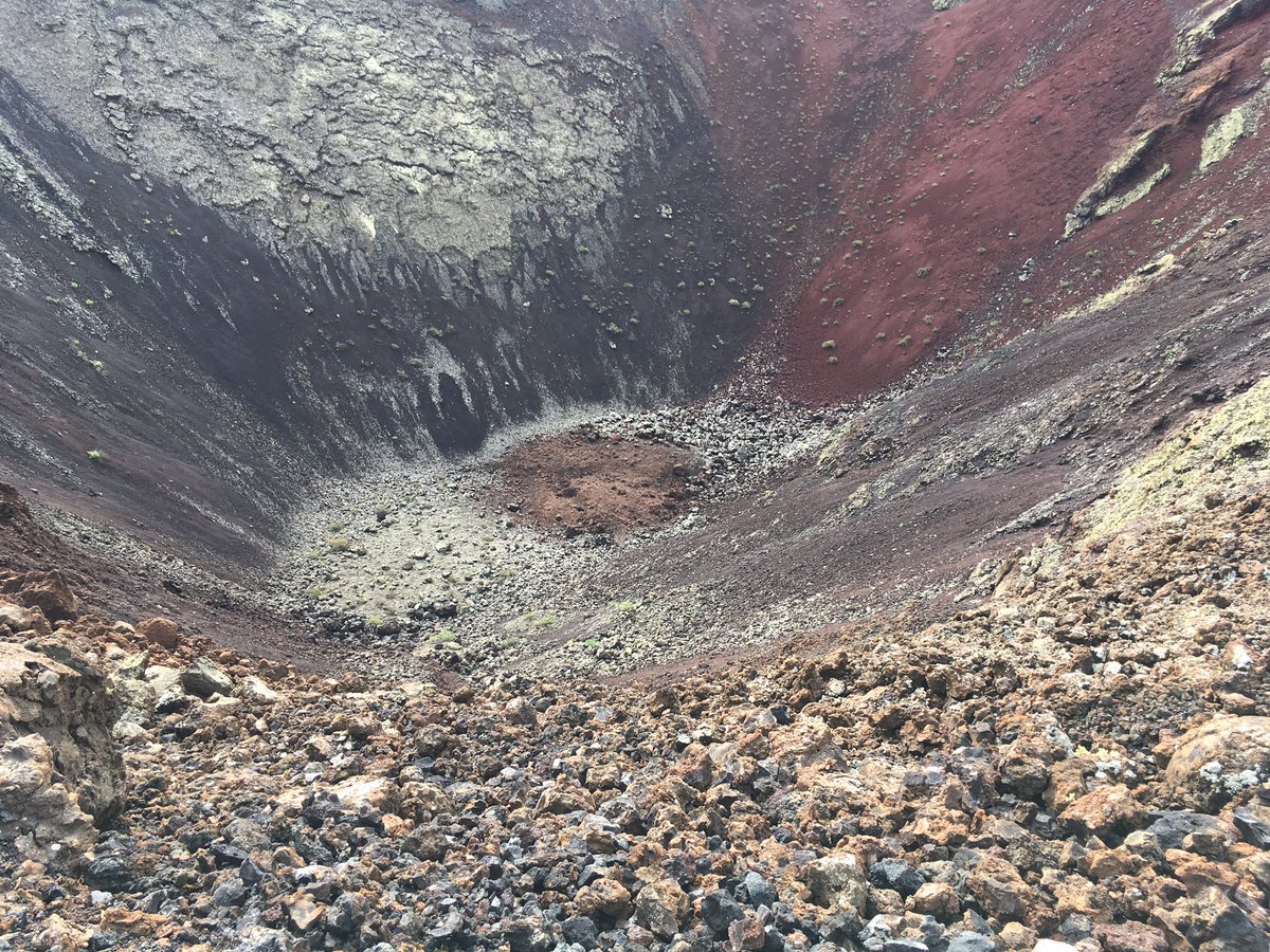 astro_luca's tweet photo. Why do we train on #Lanzarote? Because it looks like #Mars! #PANGAEA https://t.co/Y03PhZ0qtW