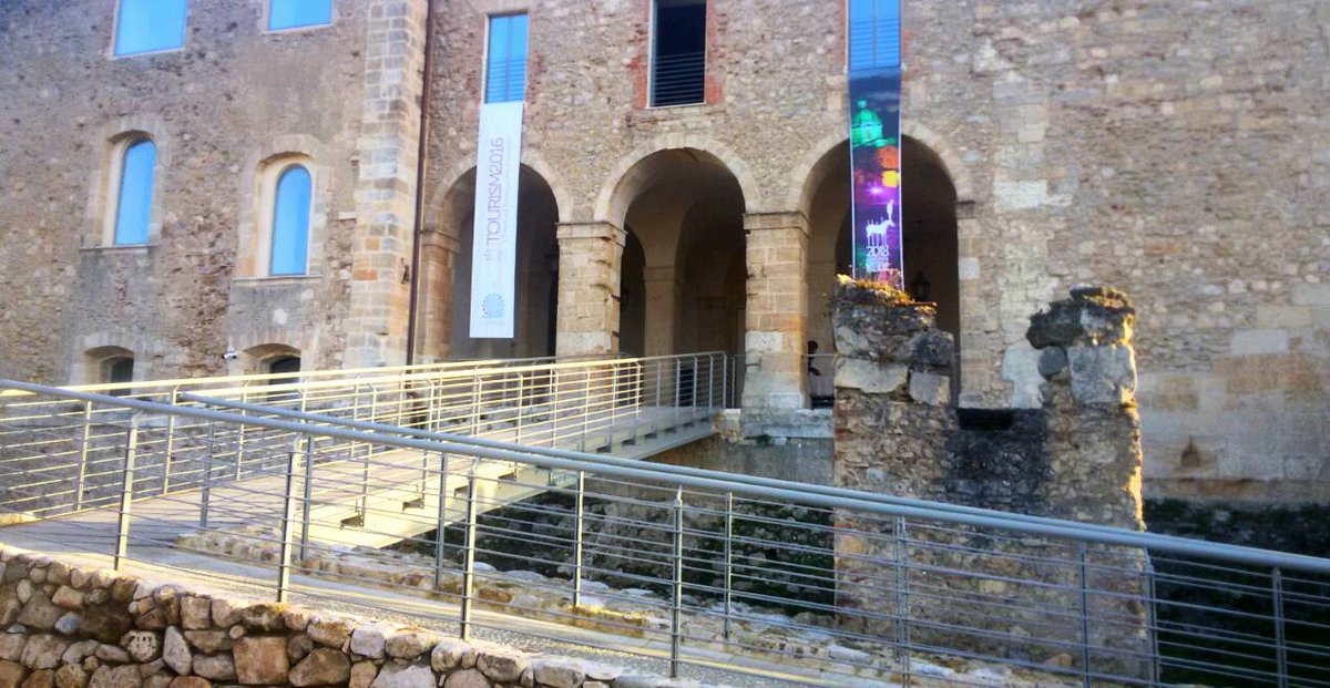 RosariaSuccurro's tweet photo. Chiude il 1° Forum sul Turismo Città di Cosenza con la presentazione del tavolo tecnico
#Cosenza #Calabria #Turismo
https://t.co/CVBJCtxZl5 https://t.co/P0auCUkmqf