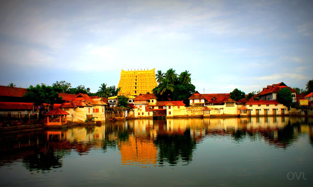 ourvoyager's tweet photo. Padmanabhaswamy Temple is located inside the East Fort in the heart of Trivandrum. The deity in this Temple is Lord Krishna. https://t.co/cbfMbLcC6v