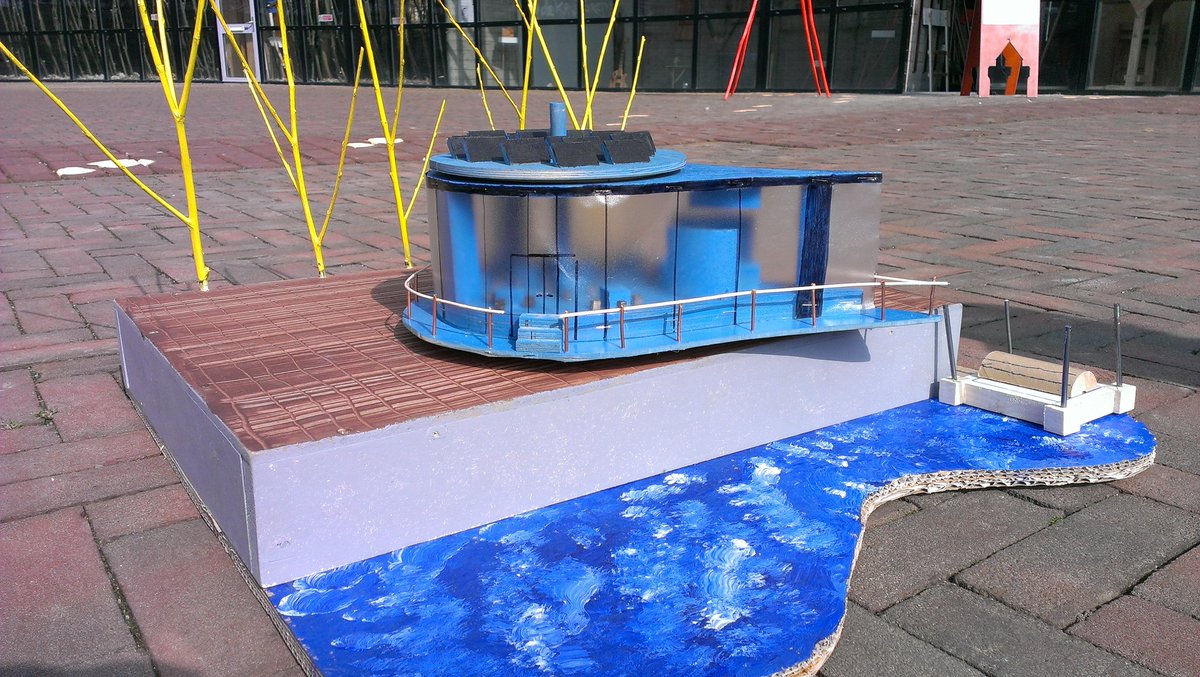 Wie wil nou niet 'uit eten' in het coole Cleantech draaiend restaurant #deDruppel? DesignBy14yrsOld! <a href="/constantijn14/">Constantijn van Oranje</a>