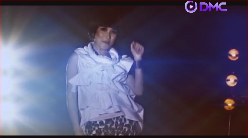 Now playing lagi lagi dangdut <a href="/aytingnew92/">Ayu Ting Ting</a>  - suara hati <a href="/HITSRec/">HITS RECORDS</a>  #lagi2dangdut