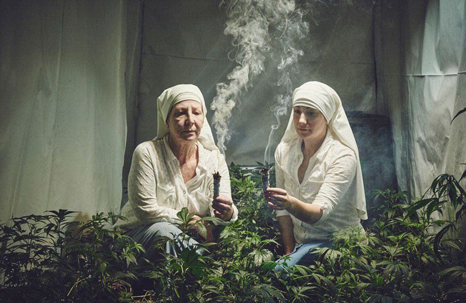 MedMarijuanaUK's tweet photo. These activists are on a mission to heal the world. #MedicalMarijuanaUK #SistersOfTheValley https://t.co/SWNc8OalDy https://t.co/Y5pM1nQevc