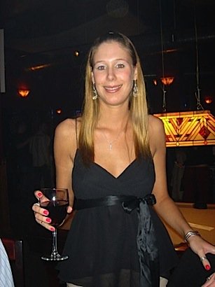 AdultWay's tweet photo. makeUcum has just updated her availability adultway escort incall https://t.co/SYRRSmTFgZ https://t.co/mOAId9Nu2P