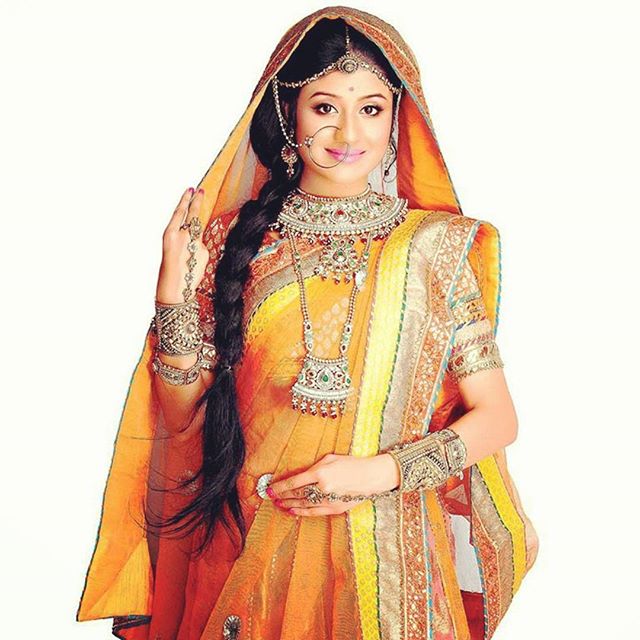 TellyTalkIndia's tweet photo. Doesn't she look pretty?😍

Missing #ParidhiSharma? RT to let her know. https://t.co/3IBjpWSUsa
