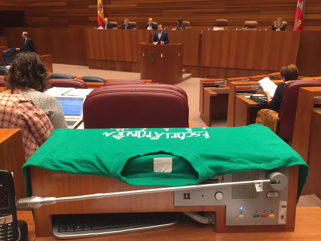 José Sarrión Andaluz tweet media