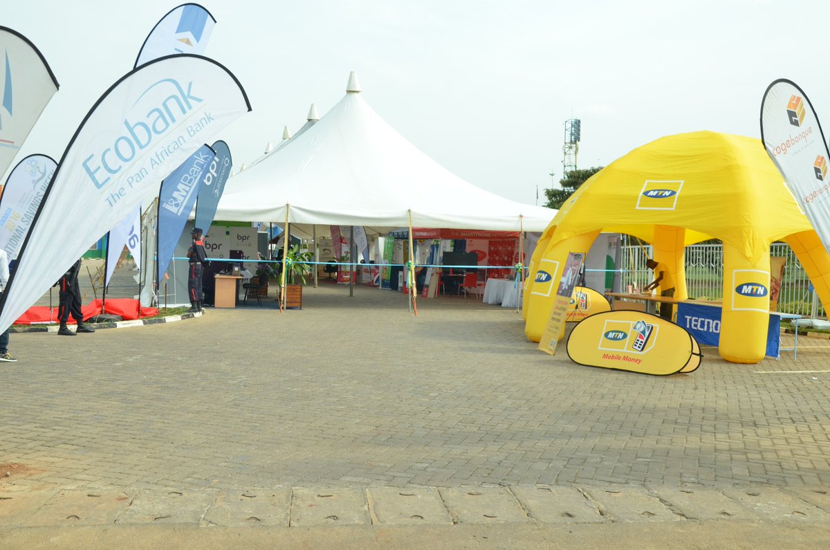 herbertgig's tweet photo. #MorningMood @ #SavingsWeekRw EXPO ready 4official launch! Grt products, services &advice on savings&Invsmnt #RWoT #CashlessEconomy #Digital https://t.co/Cd2LDceH6t