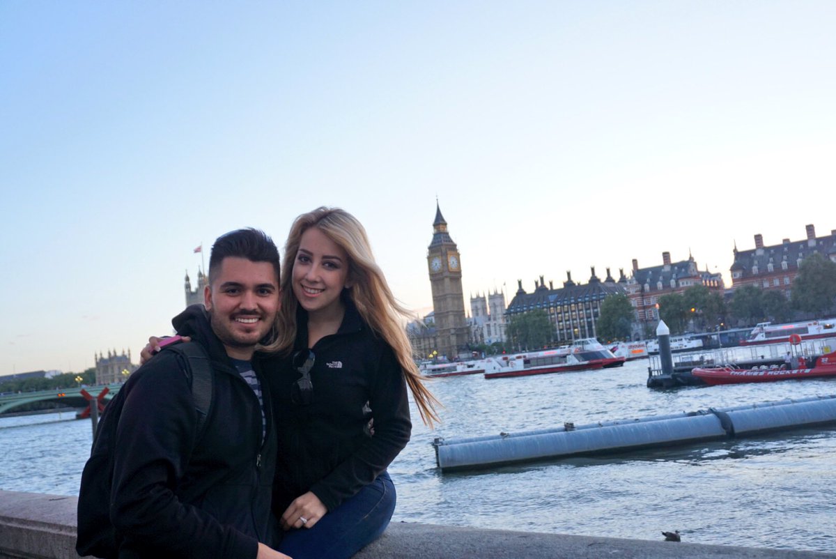 kimmozza's tweet photo. #youmakemefeelLikeimtheonlygirLintheworld #France #Paris #London #mylove #myhusband https://t.co/TGon1caF9h