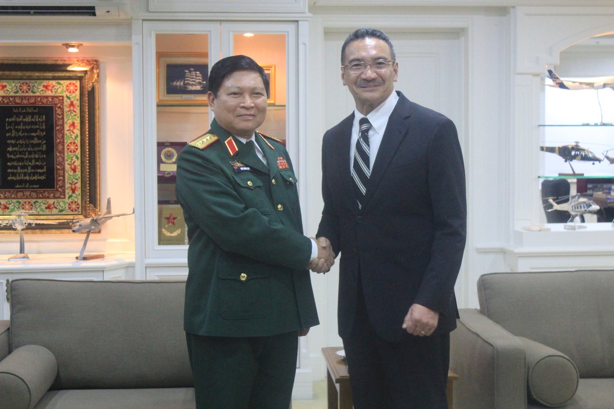 siapa dato sri salmah ismail