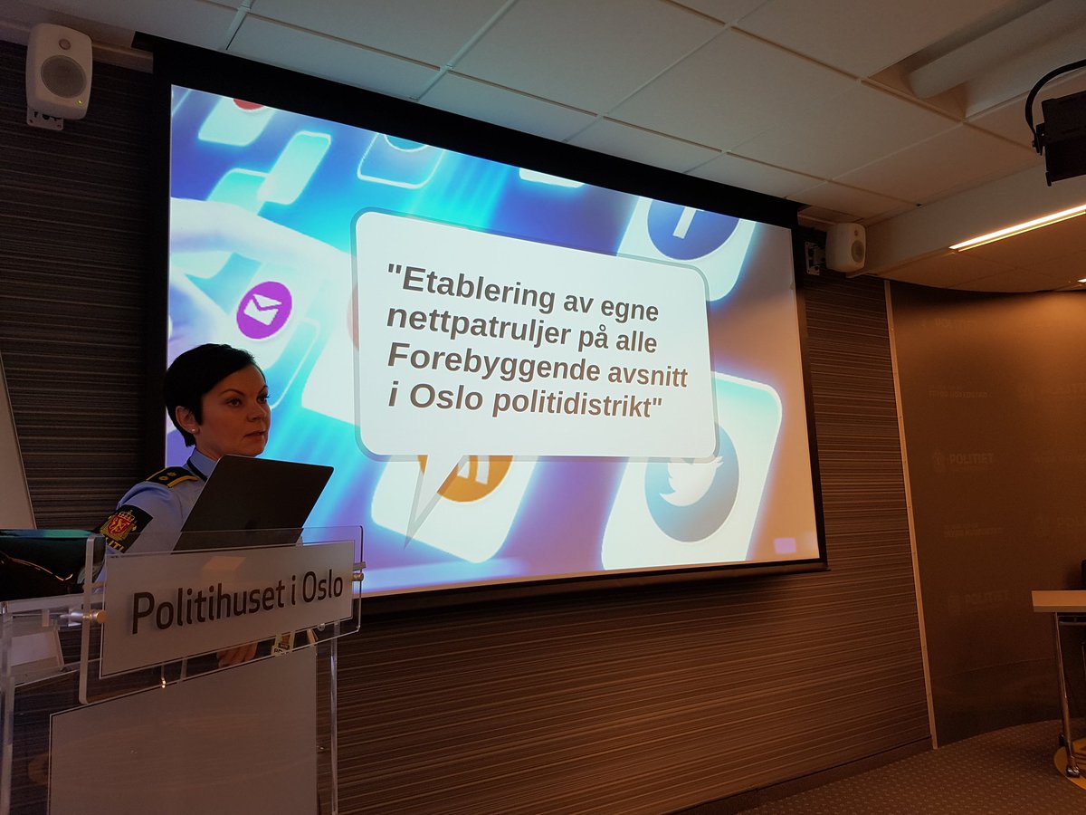 sigve_roeger's tweet photo. Oslo politidistrikt satser på #digitaltpolitiarbeid og etablerer forebyggende Fagkontakter på nett. #digitalpilot https://t.co/QCeFUJ2N5H