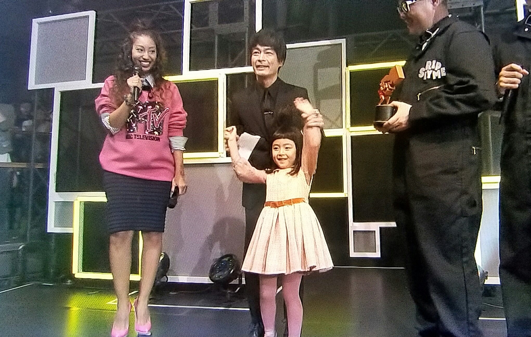 レア】ブンブンサテライツ 中野、川島両名直筆サイン入り