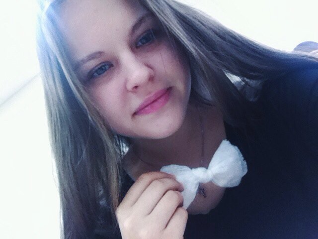 Sveemind's tweet photo. Что мы делаем на матане😝🎀 https://t.co/whim5lt7jl