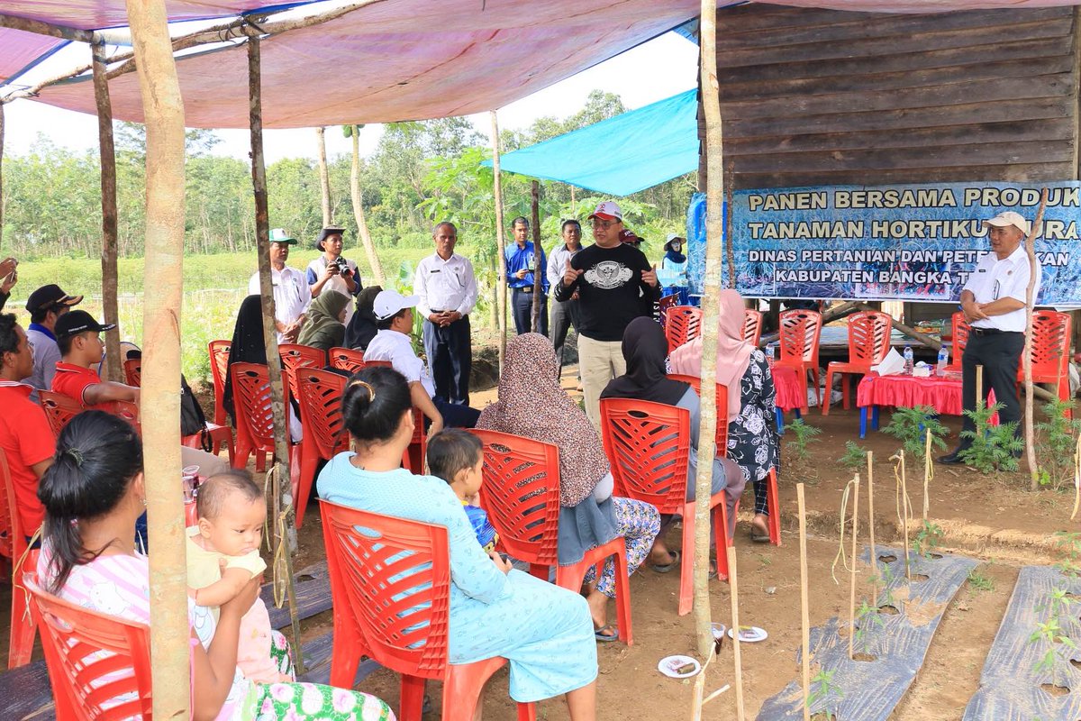 bangerzaldi's tweet photo. Smg program2 spt ini smkn mmbantu ksjahteraan masy & mnginspirasi kt utk trus optimalkn fungsi lahan #ER2014 #BABELBERKAH #MENUJUBABELBARU https://t.co/CXeKBoJv0j