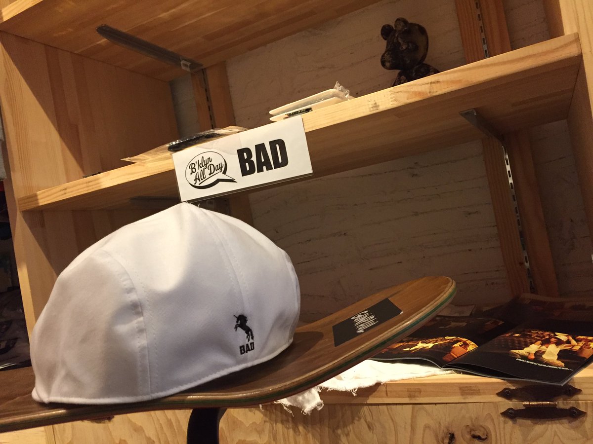 GUNPAUL_pgp's tweet photo. badのハンチング残り1つです‼️
欲しいけどまだGet出来てないって方はお急ぎください😂‼️
#bad #ハンチング #gunpaul #_pgp https://t.co/6vZxo39juY