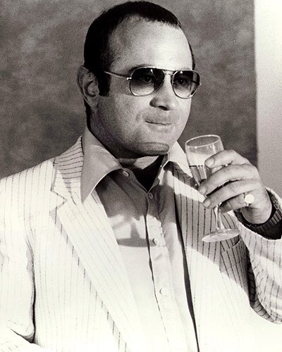 Remembering Bob Hoskins, born on this day in 1942.
A much missed great of British cinema 
#RIP